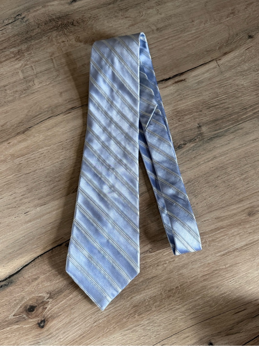 DKNY Light Blue and Silver Striped Men's Tie